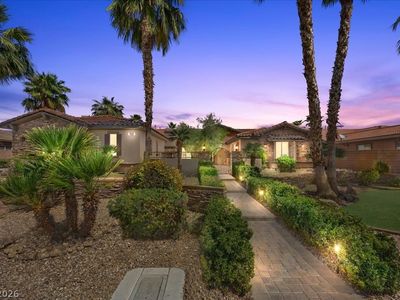 7032 Via Campanile Ave