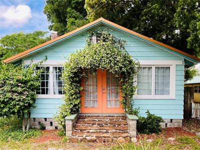 Property at 305 S HIGHLAND STREET, Mount Dora, FL