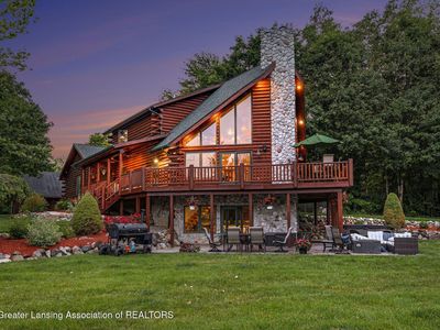 1110 White Birch Trl
