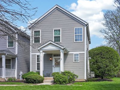 2360 Woodhill Ct