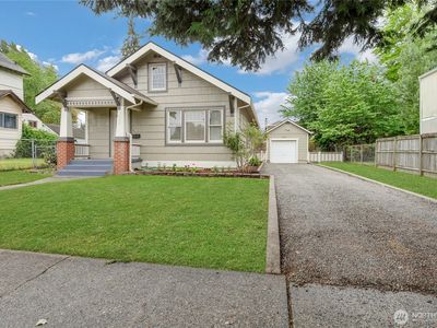 1662 S 47th Street