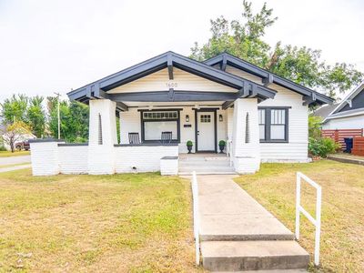 1600 NW 29th St