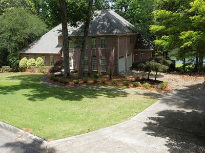 203 Laurel Breeze Dr