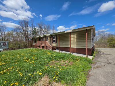 832 State Route 17B