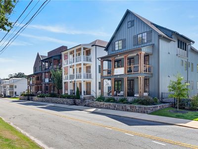 120 S Ross St Unit H
