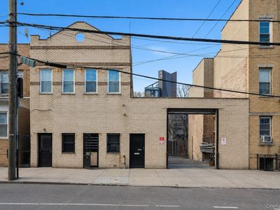 31-30 14th Street