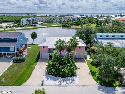 21691/693 Indian Bayou Dr