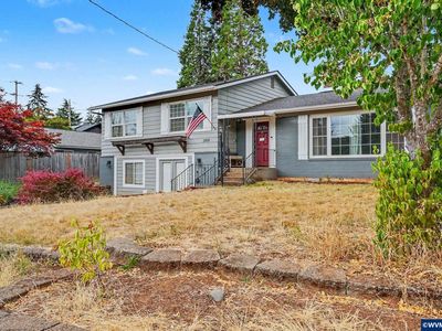 3959 Dakota Rd SE
