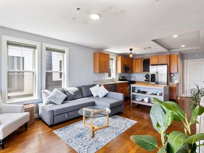 113 Pleasant St APT 6