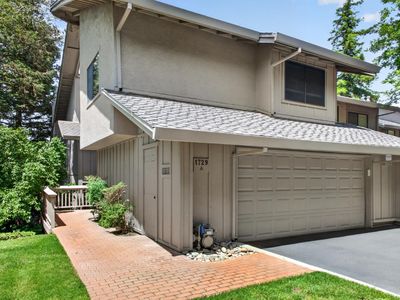 1729 Edgebrook Dr Unit A
