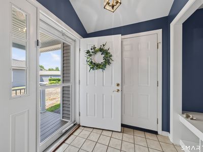 835-#E Long Hill Road