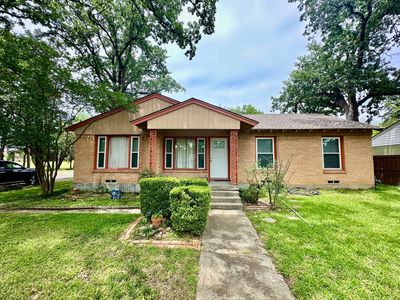 10803 Leota Dr