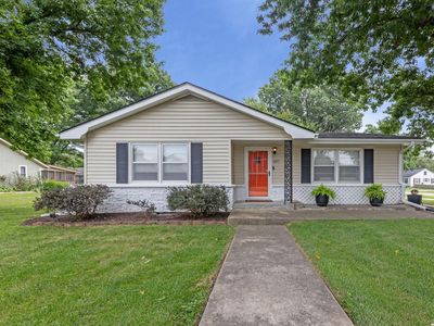607 S Elm St