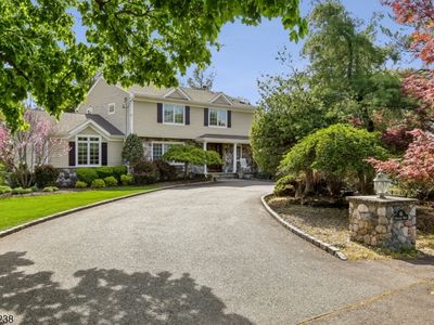 65 Rockledge Dr