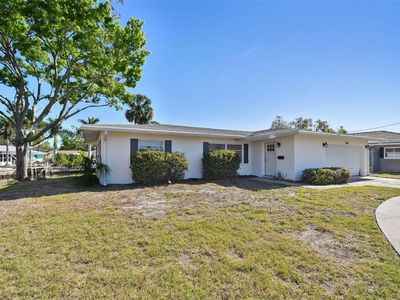 5167 Venetian Blvd NE