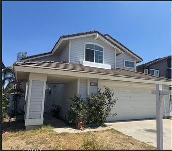 Property at 11515 Aberdeen Dr, Fontana, CA
