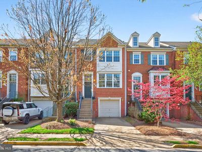 12017 Edgemere Cir