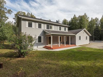 570 Kentshire Dr