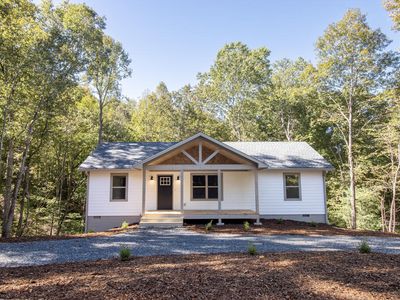 231 Malory Cir