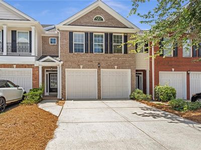 2592 Gadsen Walk
