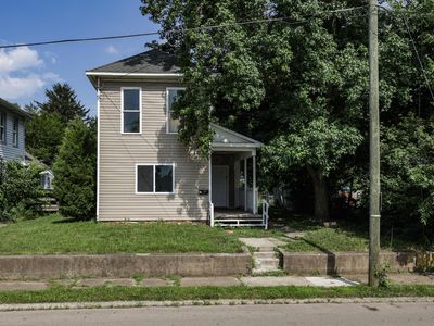 84 Curtis Ave