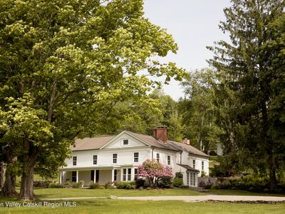 809 N Quaker Hill Road