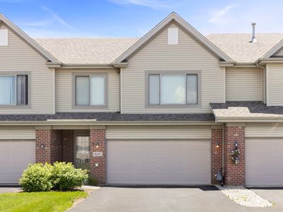 Property at 8227 W Auburn Ln, Frankfort, IL