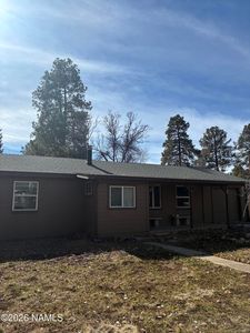 219 E Zuni Dr