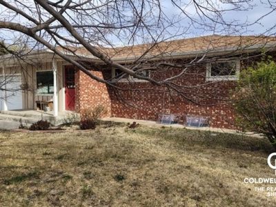 Property at 701 E Fair St, Garden City, KS