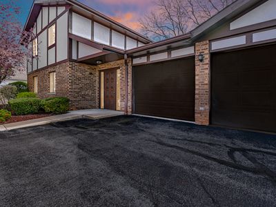 5100 W 122nd St APT 2B