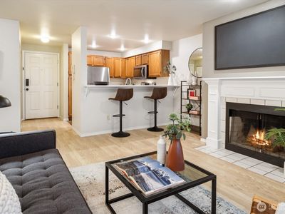 7814 Greenwood Avenue N UNIT 103