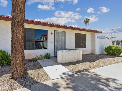 2842 E BECK Lane #4