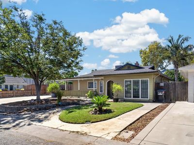 2101 Madera Rd