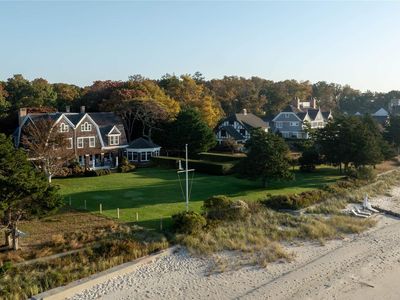 12120 New Suffolk Avenue