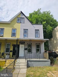 315 Rutherford Ave