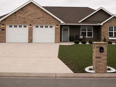 714 Summerlyn Ln