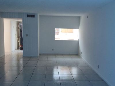 1950 N Congresss Avenue #J211