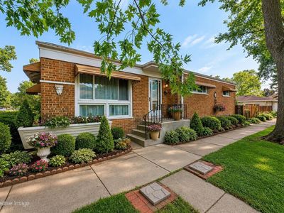3800 Highland Ave