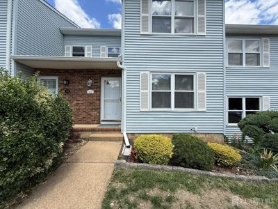 41 Dogwood Ct