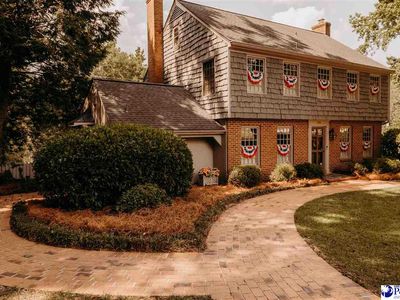 206 Elizabeth Dr