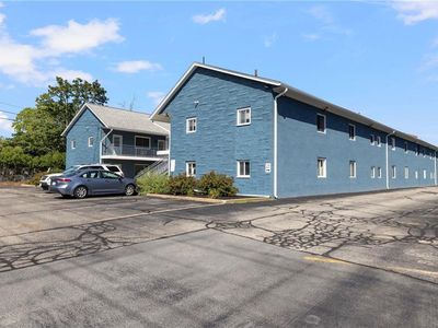 94 Cowesett Ave APT 19