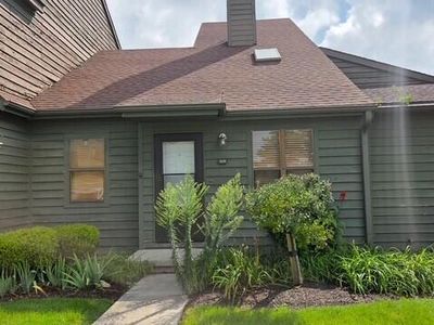 Property at 1228 Lincoln Hwy, Wapakoneta, OH