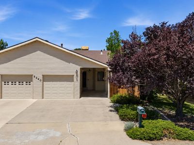 2340 Rattlesnake Ct APT B