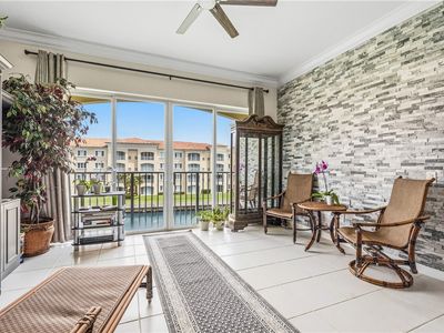 19 Harbour Isle Dr W Unit 305