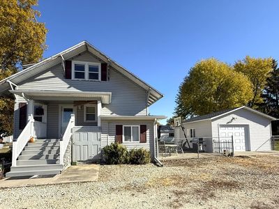 Property at 518 E Mill St, Knoxville, IL