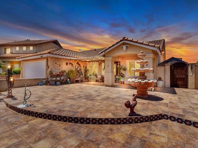 3880 Arista Way