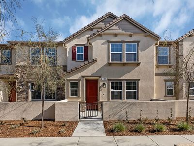 4199 E Carmel Privado