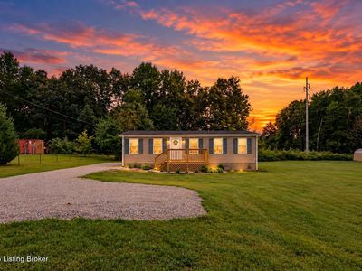 697 Rineyville Big Springs Rd