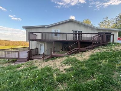 2058 Highway 192