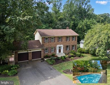 9808 Golden Russet Dr